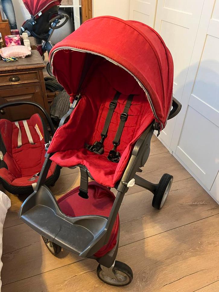 Stokke 3 in 1 Kinderwagen Set - Rood/Grijs, Kinderen en Baby's, Kinderwagens en Combinaties, Zo goed als nieuw, Combiwagen, Overige merken