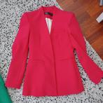 rode/ fuccia kleurige colbert merk ZARA nw, Kleding | Dames, Jasjes, Kostuums en Pakken, Overige kleuren, Zara, Nieuw, Ophalen of Verzenden
