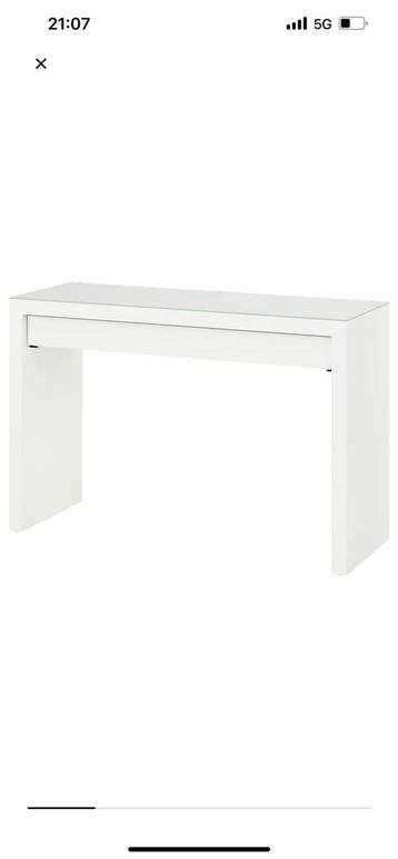 MALM makeup tafel
