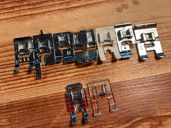 Husqvarna Naaimachine Voetjes - Type 1 t/m 7. (Oe), Hobby en Vrije tijd, Naaimachines en Toebehoren, Gebruikt, Toebehoren, Husqvarna