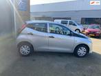 Toyota Aygo 1.0 VVT-i x-joy, Voorwielaandrijving, Gebruikt, 4 stoelen, Bedrijf