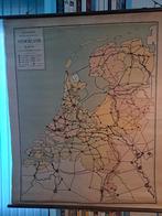 Te koop landkaart van Nederland, Antiek en Kunst, Antiek | Schoolplaten, Ophalen of Verzenden, Aardrijkskunde
