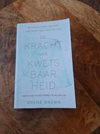 Brené Brown - De kracht van kwetsbaarheid, Ophalen of Verzenden, Brené Brown, Ontwikkelingspsychologie, Zo goed als nieuw