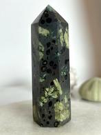 Edelstenen toren, Verzamelen, Mineralen en Fossielen, Ophalen of Verzenden