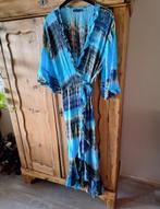Bindi wikkeljurk, Kleding | Dames, Jurken, Maat 42/44 (L), Zo goed als nieuw, Onder de knie, Bindi