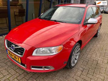 Volvo V70 2.5FT R-Design 230PK Automaat LEER / XENON / PDC / beschikbaar voor biedingen