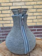 Eva Solo theekan met grijze wollen 'jasje' (nordic design), Ophalen, Zo goed als nieuw, Overige stijlen, Overige typen