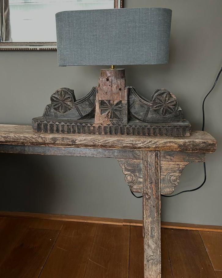 Oude poer lamp India zonder de kap sober sleets imperfect, Huis en Inrichting, Lampen | Tafellampen, Ophalen of Verzenden