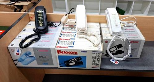 11 New Old Stock retro, vintage telefoons, 80'r, 90'r jaren☎, Telecommunicatie, Vaste telefoons | Niet Draadloos, Nieuw, Ophalen of Verzenden