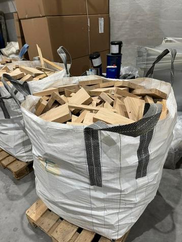 Big bag haardhout/brandhout Eiken €100,-  beschikbaar voor biedingen