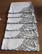 Zes antieke linnen servetten, geborduurde druivenrank, Ophalen of Verzenden