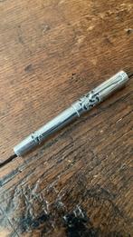 Vintage verzilverde Shaeffer Vulpen, Verzamelen, Pennenverzamelingen, Ophalen of Verzenden, Zo goed als nieuw, Vulpen, Sheaffer