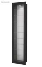 Gezocht:!! Zwarte Bertby Vitrinekast - Origineel!, Ophalen, Minder dan 50 cm, Gebruikt, Glas