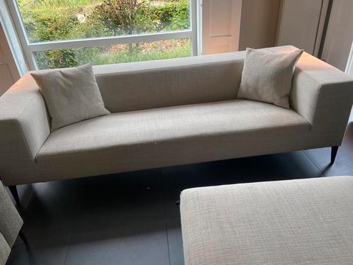 Bank Koozo 243 x 93 met poef 92 x 92, Huis en Inrichting, Banken | Sofa's en Chaises Longues, Zo goed als nieuw, 75 tot 100 cm