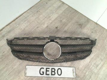 GRILLE Mercedes-Benz C (W205) (01-2013/08-2018) beschikbaar voor biedingen
