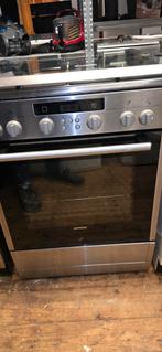 Zgan Siemens gasfornuis met garantie, Witgoed en Apparatuur, Fornuizen, Ophalen, 4 kookzones, Zo goed als nieuw, Gas