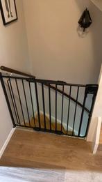 Fenss Traphek Safetydoor Mat Zwart (75.5 cm - 116 cm), Kinderen en Baby's, Traphekjes, Ophalen, Gebruikt, 115 cm of meer, Metaal of IJzer