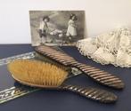 Antieke Franse verzilverde borstelset met prachtig reliëf, Antiek en Kunst, Ophalen of Verzenden