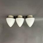 IKEA plafondlamp opaline glas met porcelein fitting vintage, Huis en Inrichting, Lampen | Plafondlampen, Lamp, Lamp, Ophalen of Verzenden
