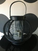 Zwart Windlicht Bolmodel, Huis en Inrichting, Woonaccessoires | Kandelaars en Kaarsen, Gebruikt, 25 tot 50 cm, Zwart, Ophalen of Verzenden