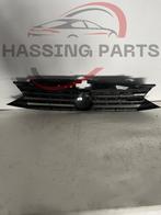 VW Passat 3G B8 Grill  3G0853651, Gebruikt, -, Volkswagen, -