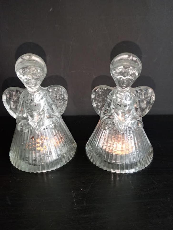 2 vintage kerstengelen, Diversen, Kerst, Gebruikt, Ophalen of Verzenden