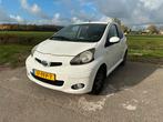 Toyota Aygo 1.0 12V 5drs,Airco,Elec. ramen,Isofix,Navigatie, Voorwielaandrijving, 4 stoelen, Origineel Nederlands, Handgeschakeld