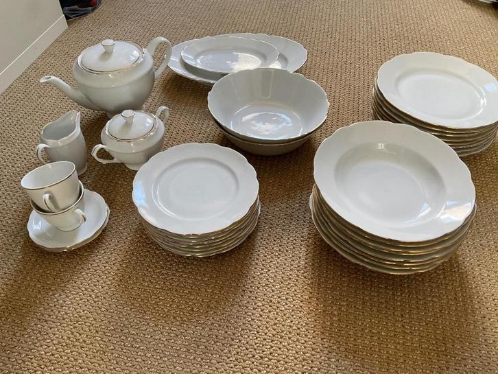 8-delig servies Ciemlow porselein, Huis en Inrichting, Keuken | Servies, Zo goed als nieuw, Compleet servies, Effen, Porselein