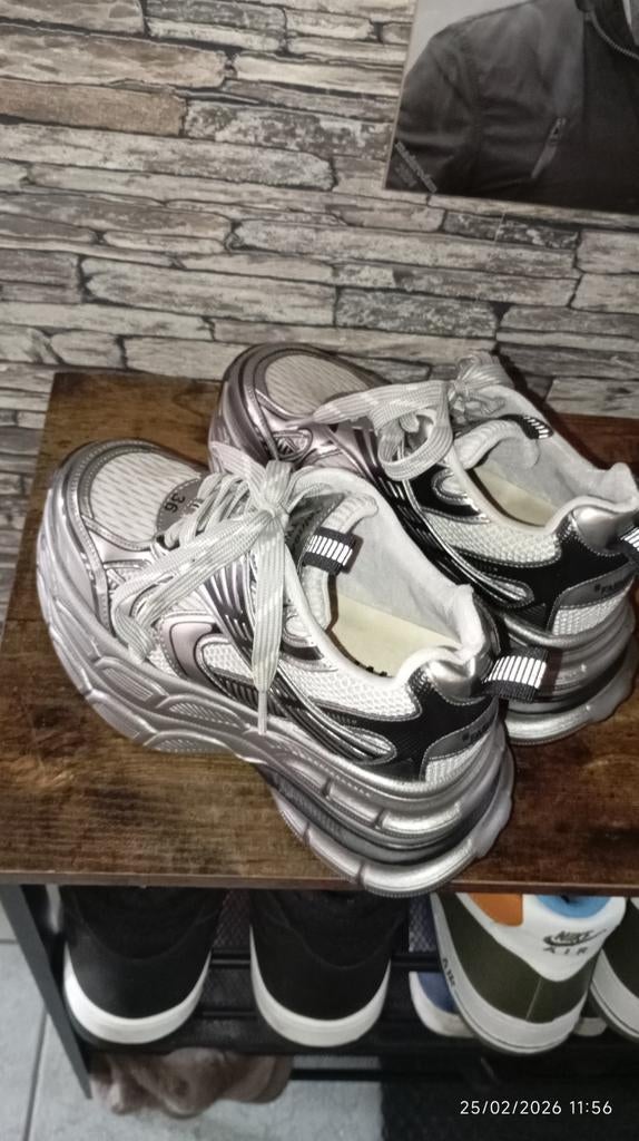 Dames schoenen, Ophalen of Verzenden, Zo goed als nieuw, Maat 36 (S)