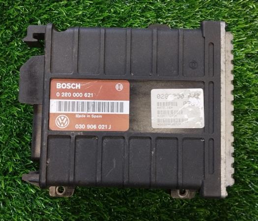 Ecu/Motorregelaar VW Golf 2 1.3i (injectie) NZ Motor, Auto-onderdelen, Motor en Toebehoren, Volkswagen, Gebruikt, Ophalen of Verzenden