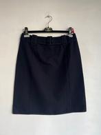 prada rok maat it 44 nl 38 zwart, Kleding | Dames, Rokken, Maat 38/40 (M), Prada, Verzenden, Zwart
