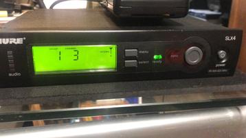 Shure SLX1 zender+SLX4 ontvanger/ 800-820Mhz beschikbaar voor biedingen