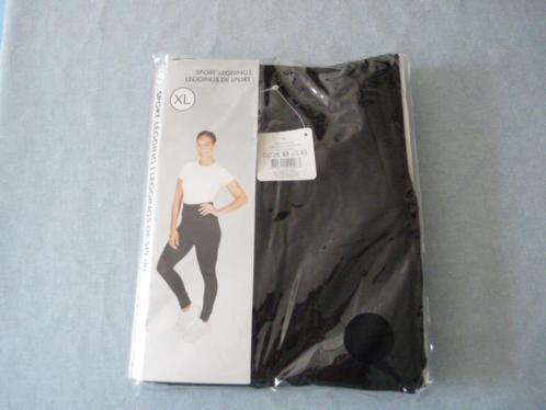 Mooie zwarte legging mt XL Nieuw, Kleding | Dames, Leggings, Maillots en Panty's, Nieuw, Legging, Maat 48/52 (XL), Zwart, Ophalen of Verzenden