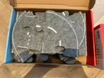 Vilten Autoweg puzzel met poppetjes, borden, stoplichten enz, Ophalen of Verzenden, Zo goed als nieuw, Elektrisch, Overige merken