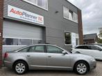 Audi A6 2.4 V6! Clima! Navi! Schuifdak! Xenon! *59.979KM!*, Stof, Gebruikt, Origineel Nederlands, Bedrijf