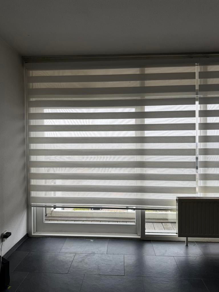 Duo rolgordijnen creme/wit, Huis en Inrichting, Stoffering | Gordijnen en Lamellen, Ophalen, 200 cm of meer, Nieuw, 50 tot 100 cm