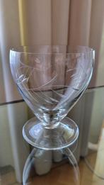 Gegraveerd wijnglas Hoogte 10 cm en doorsnede 8,5 cm, Ophalen of Verzenden