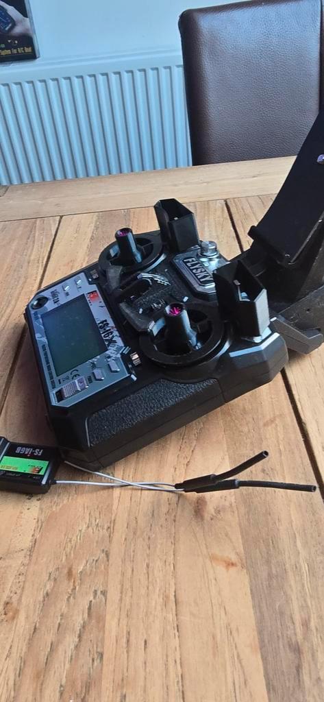 Flysky FS-i6x incl FS-iA6b ontvanger, Hobby en Vrije tijd, Modelbouw | Overige, Zo goed als nieuw, Groter dan 1:32, Ophalen of Verzenden