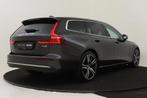 Volvo V60 T6 PLUG-IN HYBRID AWD ESSENTIAL EDITION -ADAP.CRUI, Auto's, Automaat, 12 maanden, Stof, Euro 6