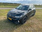 Volkswagen T-Roc 1.5 TSI 150pk 7-DSG 2024 Black Edition, 1498 cc, 4 cilinders, Zwart, Particulier