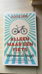 Kees de Jong - Alleen maar een fiets, Kees de Jong, Lopen en Fietsen, Ophalen of Verzenden, Zo goed als nieuw