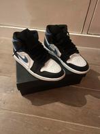 Jordan 1 mid white racer blue maat 42, Kleding | Heren, Schoenen, Nieuw, Blauw, Jordan, Sneakers of Gympen