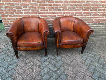 2 x schapen leren club fauteuils !!!! beschikbaar voor biedingen