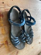 Teva elegante sandalen maat 39 blauw, Ophalen of Verzenden, Zo goed als nieuw, Blauw, Sandalen of Muiltjes