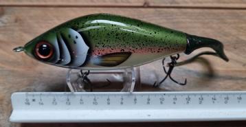 C. Strike Pro Guppie Jr Shallow Kunstaas beschikbaar voor biedingen