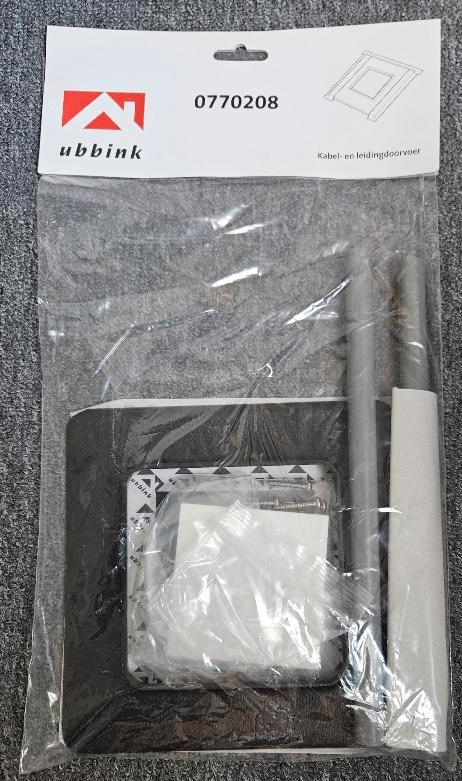 Ubbink, kabel- en leidingdoorvoer, Doe-het-zelf en Verbouw, Dakpannen en Dakbedekking, Nieuw, Ophalen of Verzenden