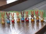 Vintage Paasdecoratie hout Duitse volkskunst. 9 Paashaasjes., Ophalen of Verzenden, Zo goed als nieuw