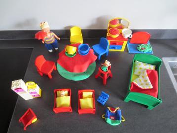 Duplo Lego Explore Vintage. Pop- Bed -Tafel met stoelen enz.