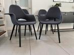 4x Vitra Eames Saarinen Organic Conference stoelen, Ophalen of Verzenden, Zo goed als nieuw, Vier, X