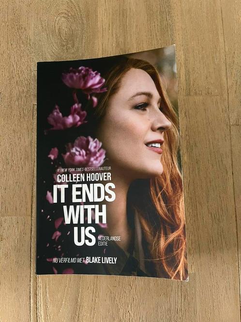 Colleen Hoover - It ends with us, Nederlands, Boeken, Literatuur, Zo goed als nieuw, Nederland, Ophalen of Verzenden
